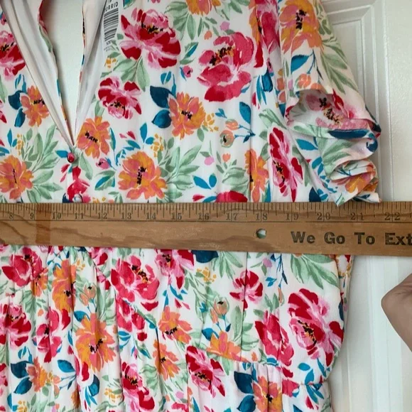 NWT TORRID Women’s Ivory Ditsy Floral Gauze Button Front Tea-Length Dress Sz 2X - Picture 16 of 16